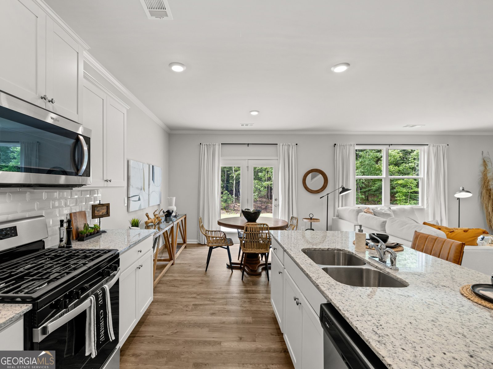 401 King Village Braselton - 27