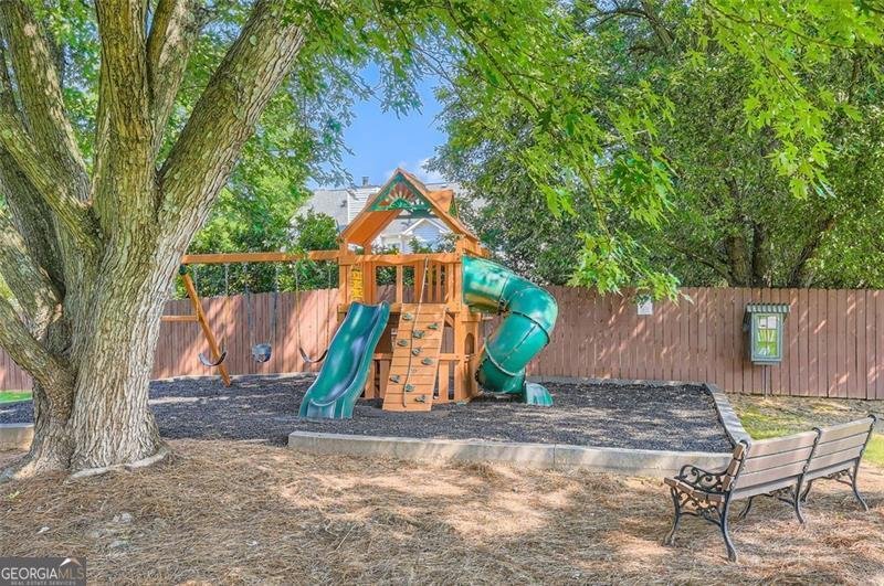 2801 VINEYARD Way Smyrna - 26
