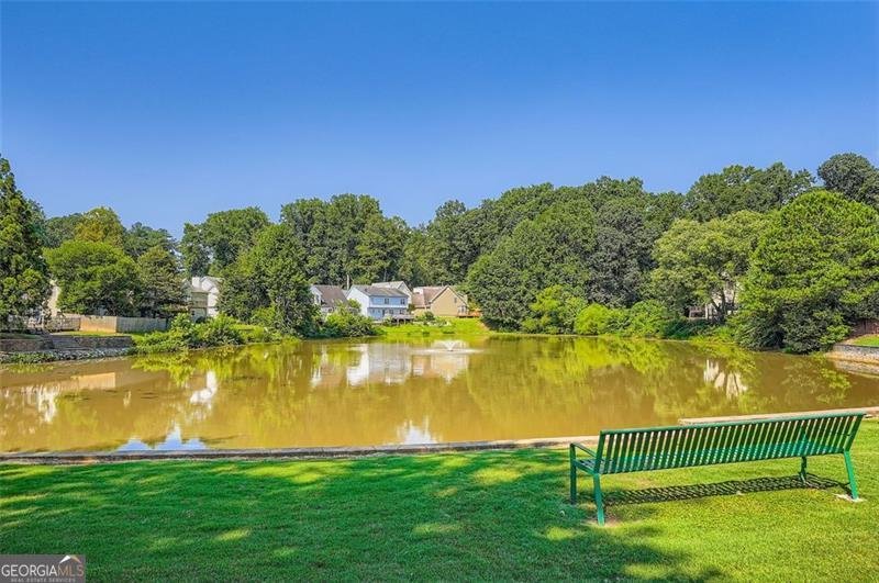 2801 VINEYARD Way Smyrna - 27