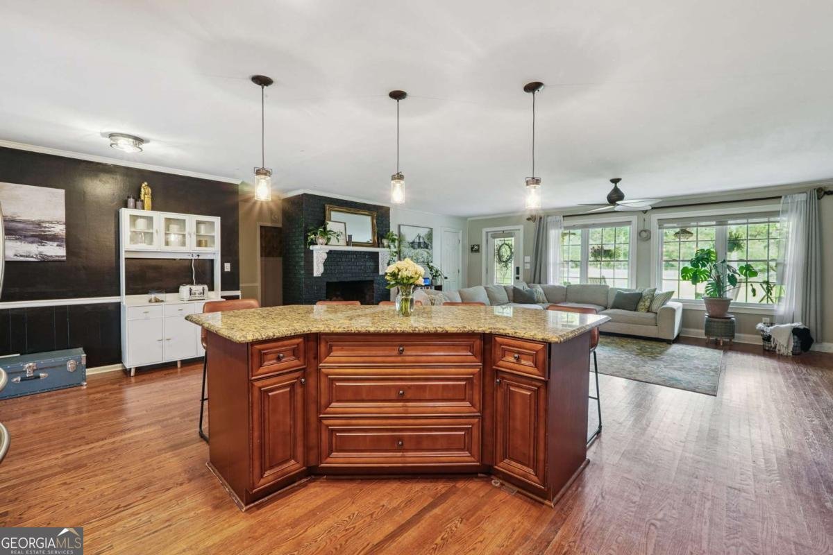 2412 CAMP MITCHELL Road Grayson - 10
