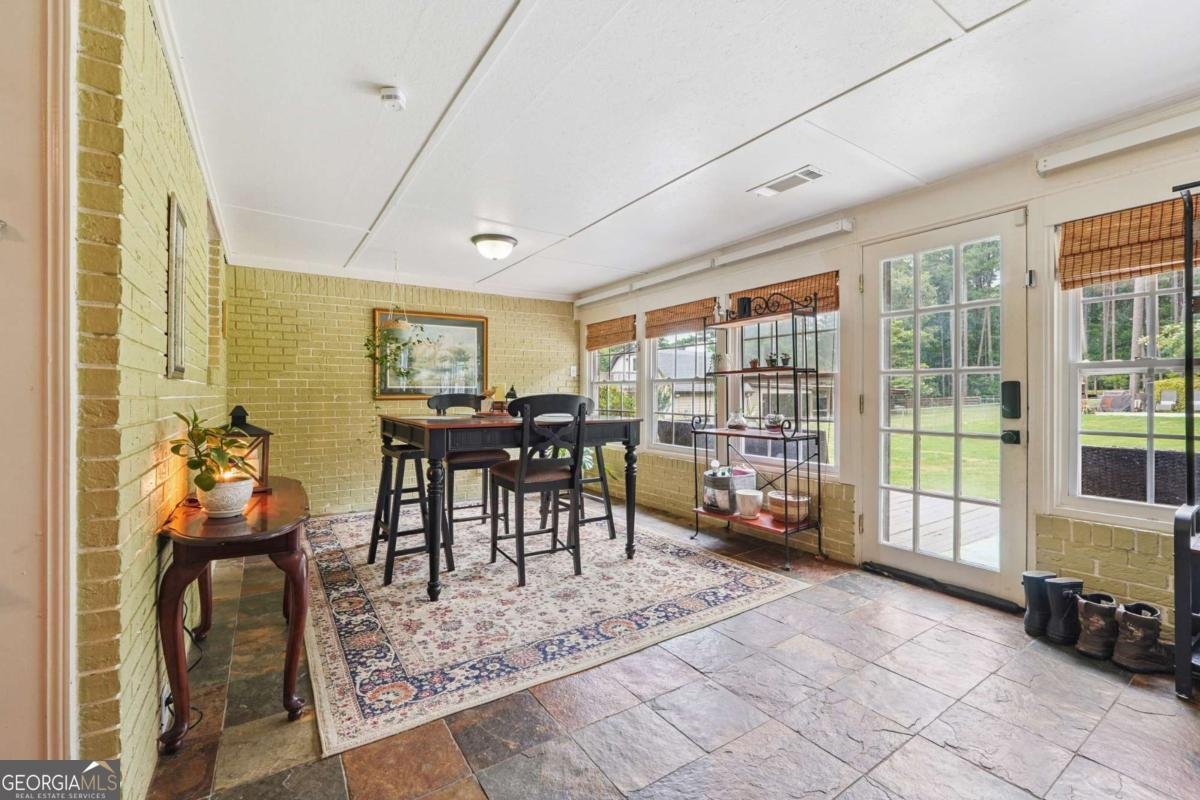 2412 CAMP MITCHELL Road Grayson - 12
