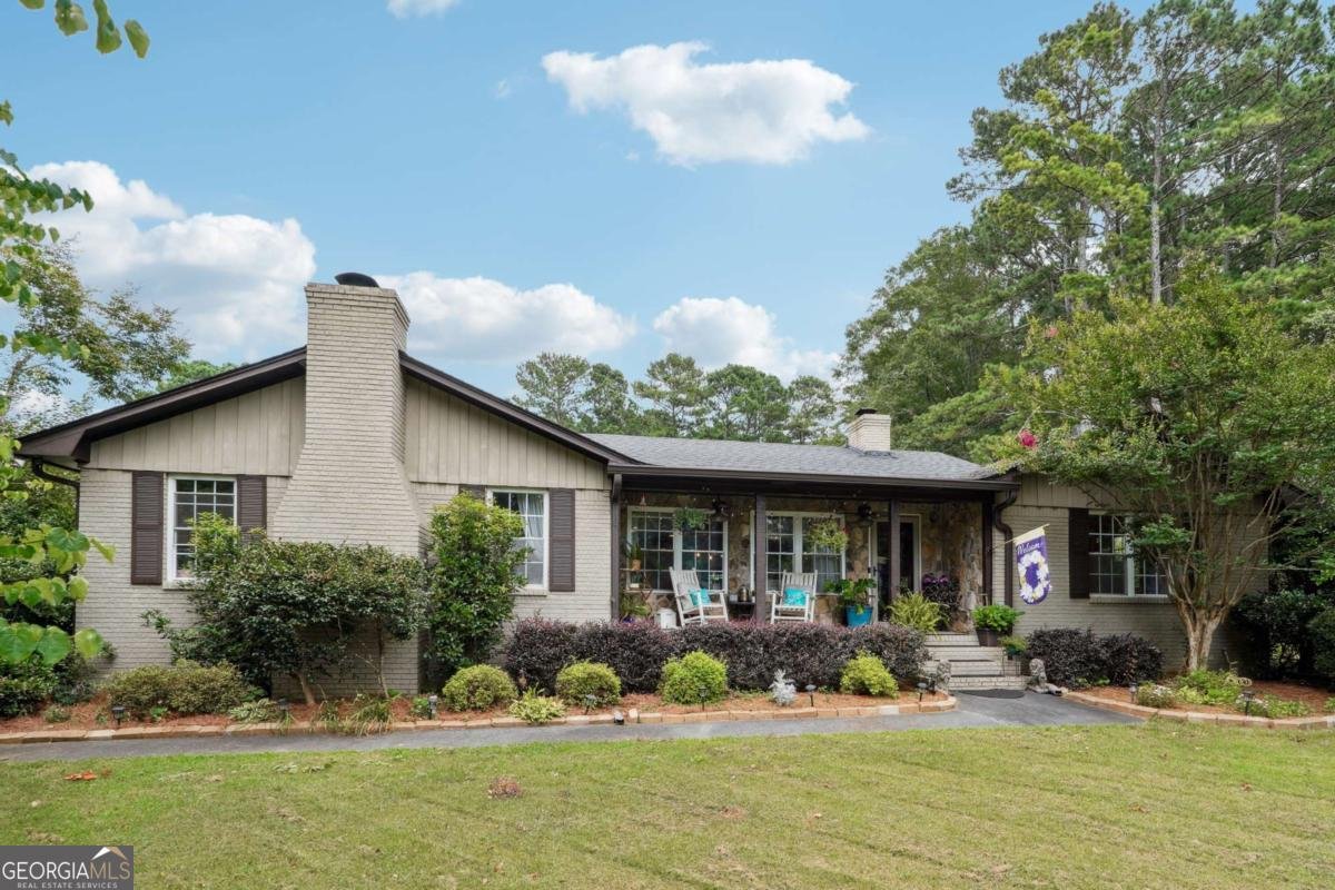 2412 CAMP MITCHELL Road Grayson - 2