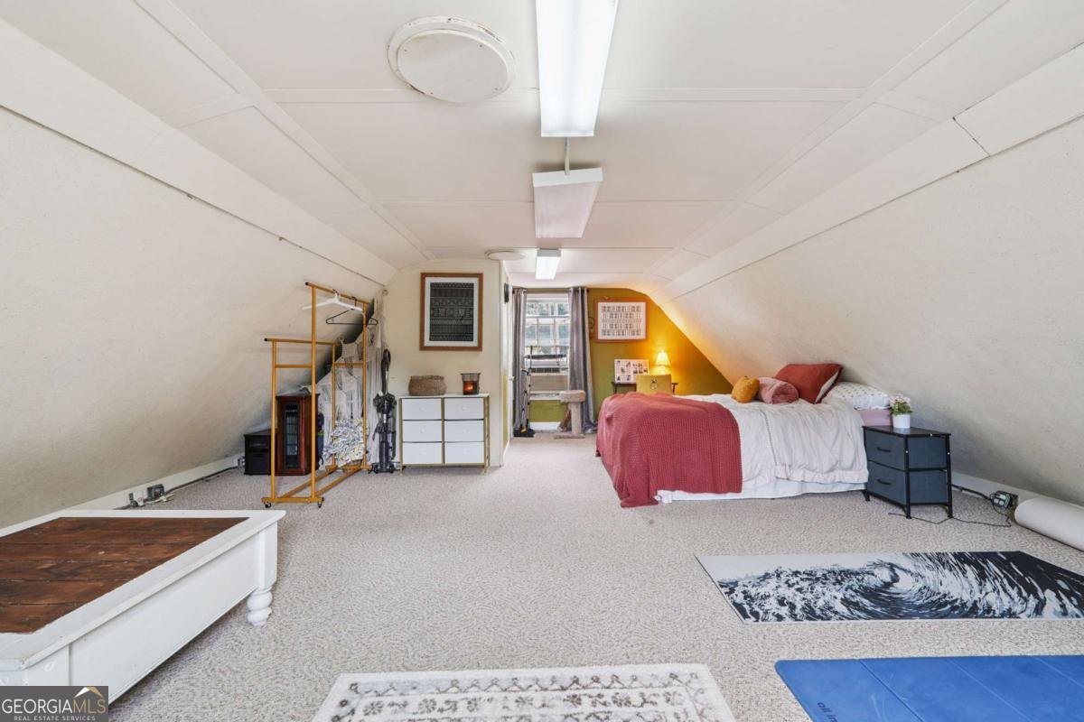 2412 CAMP MITCHELL Road Grayson - 24