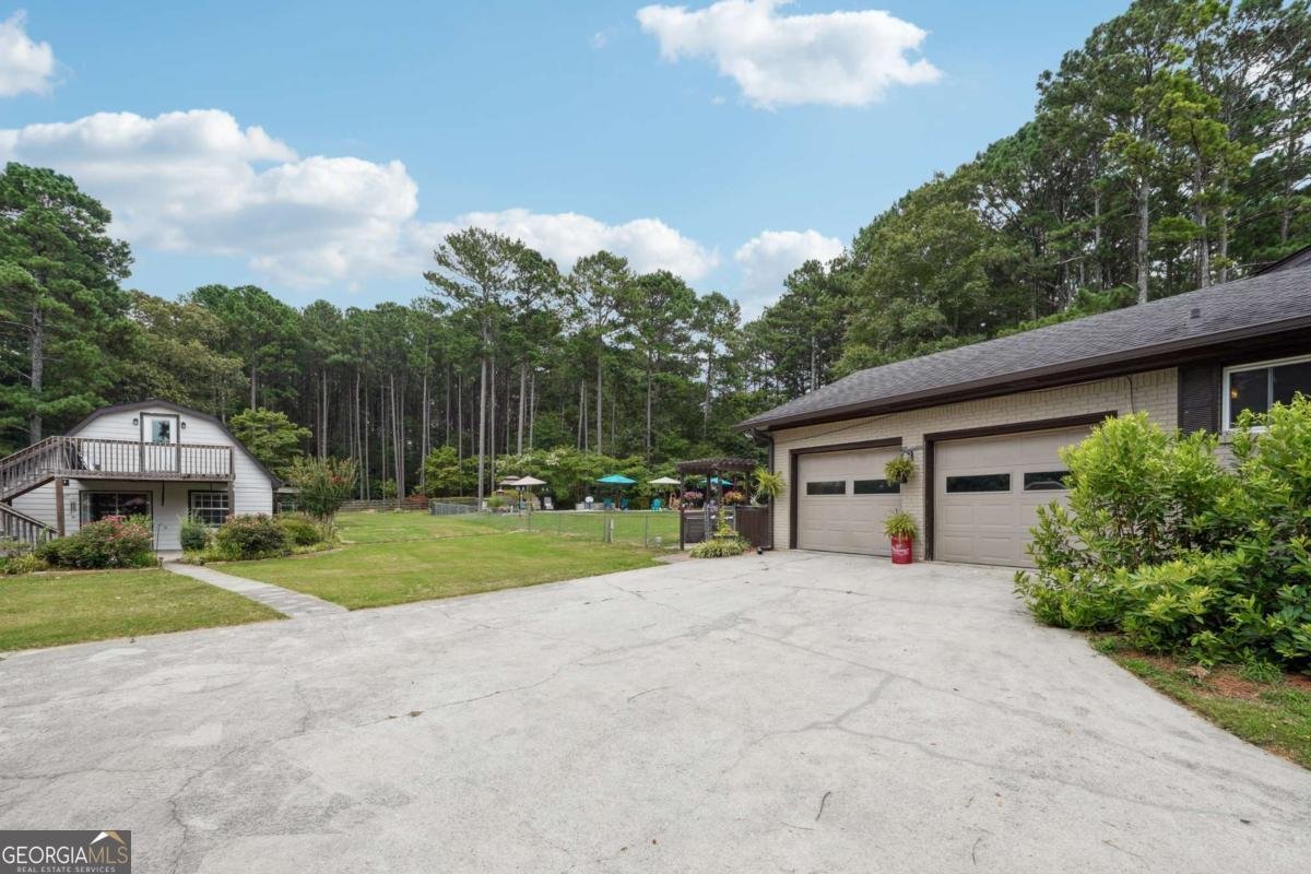2412 CAMP MITCHELL Road Grayson - 36