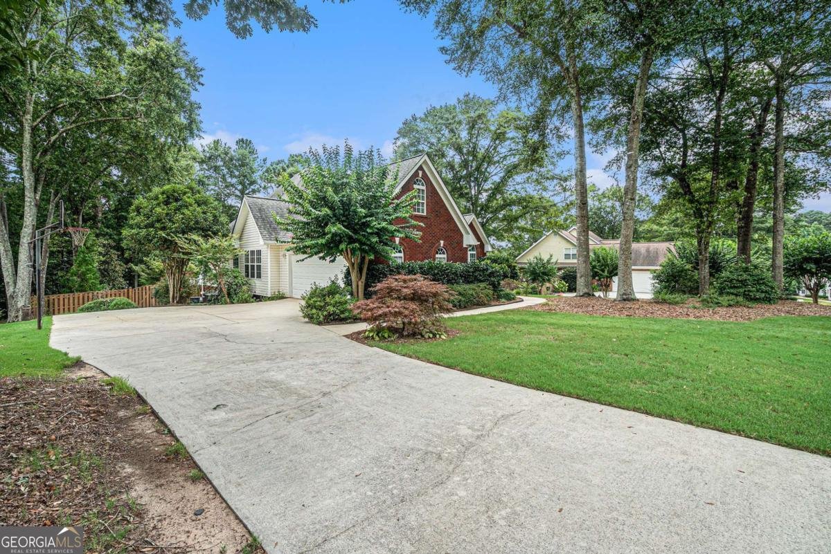 7009 Memory Lane Loganville - 2