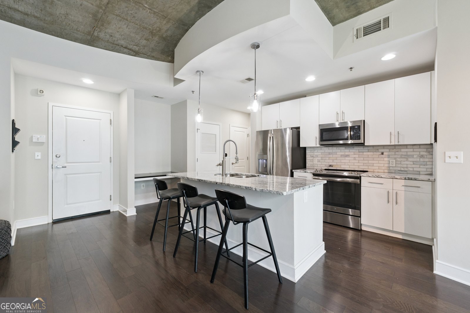 44 PEACHTREE Place Atlanta - 2