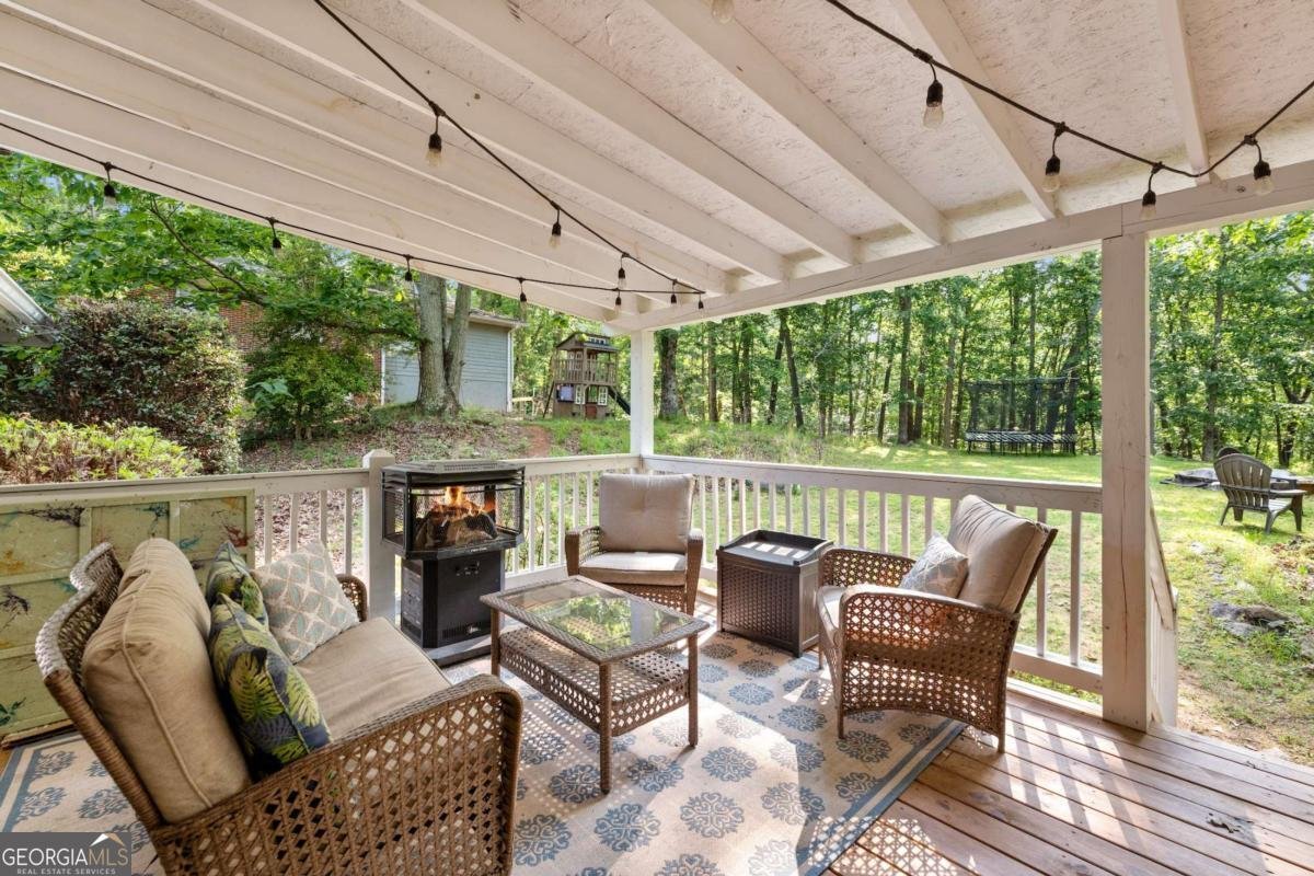 559 Honeysuckle Road Gainesville - 39