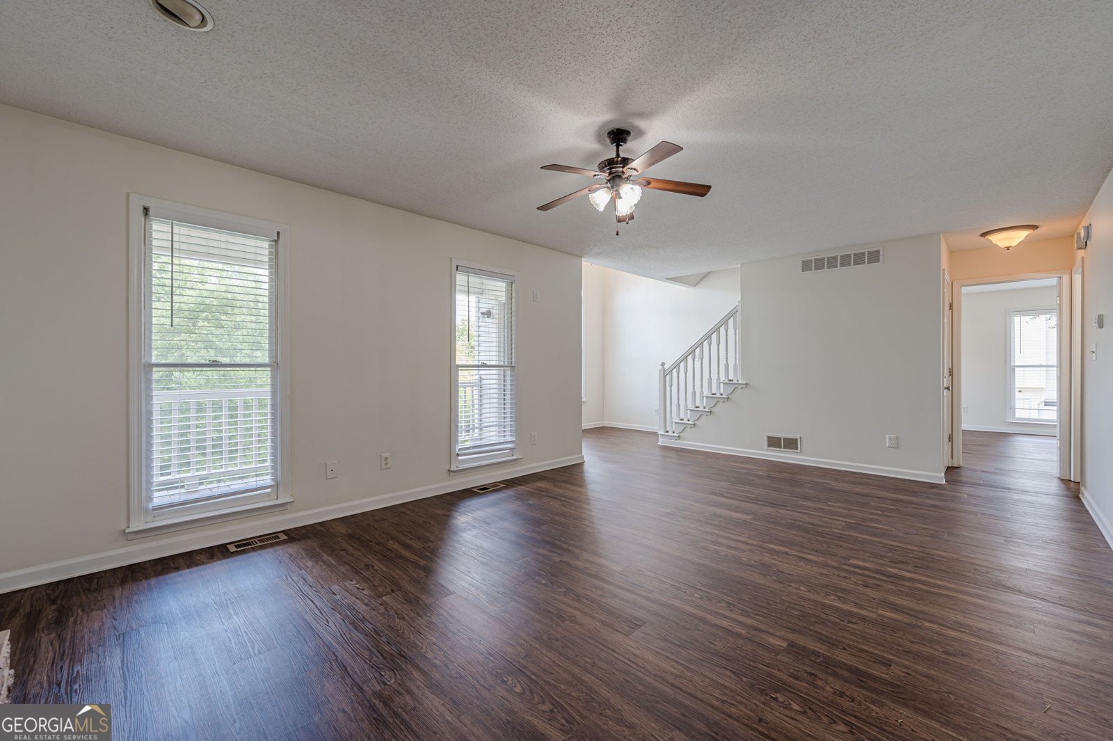 301 Kensley Drive Dallas - 17