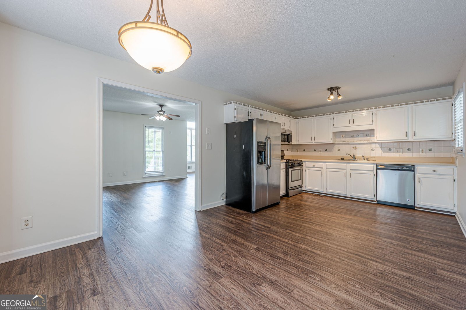 301 Kensley Drive Dallas - 19