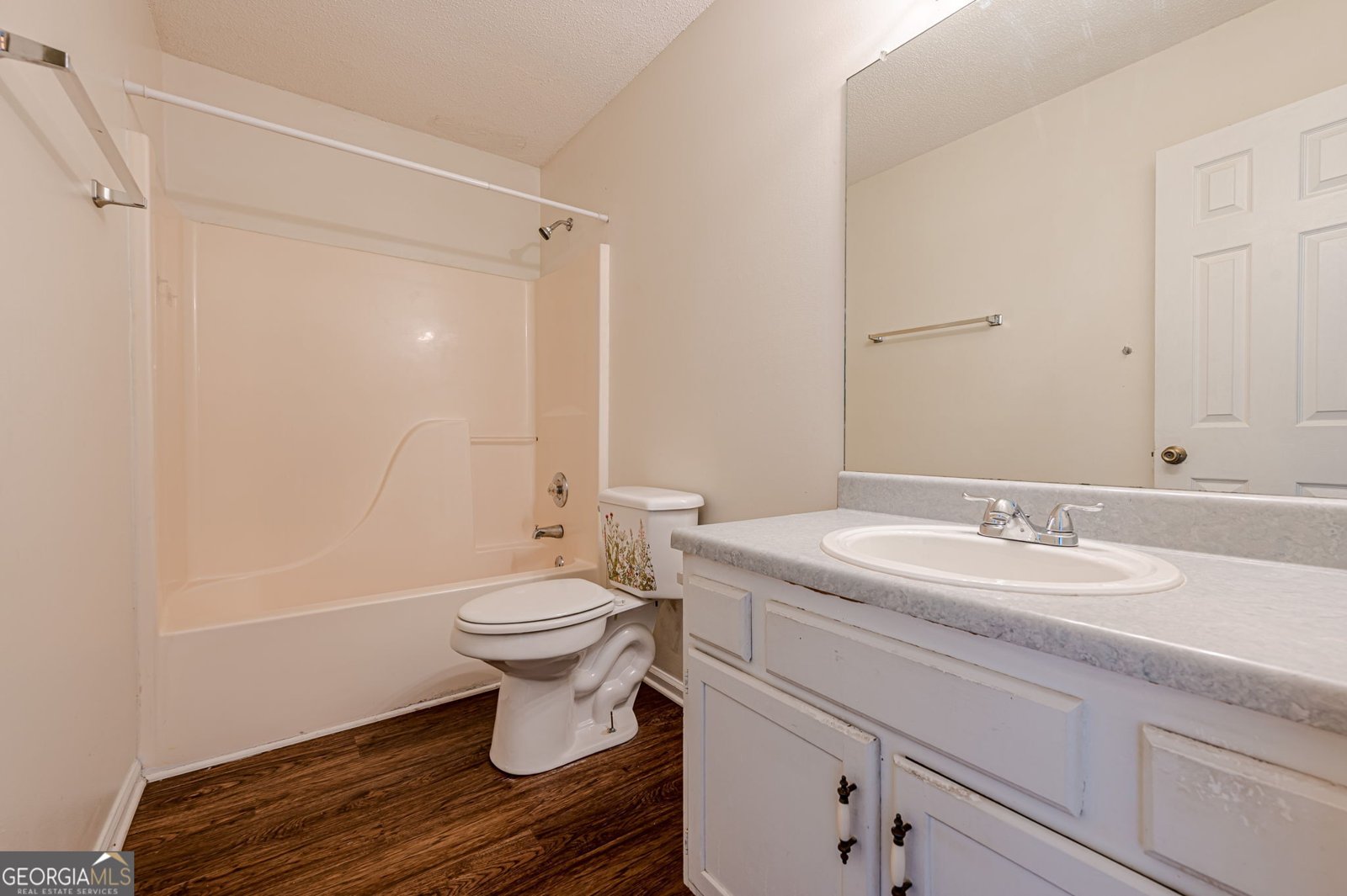 301 Kensley Drive Dallas - 34