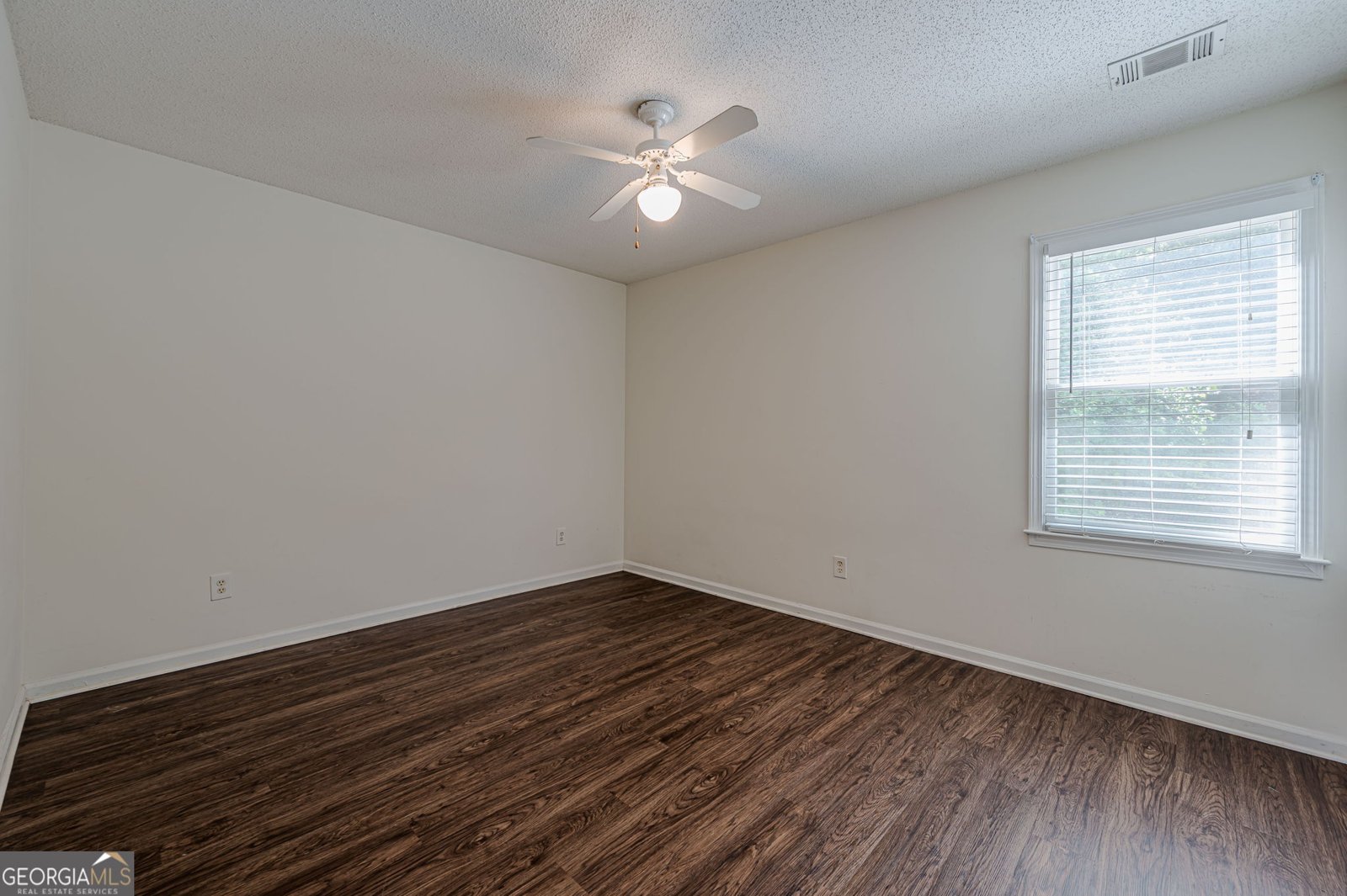 301 Kensley Drive Dallas - 35