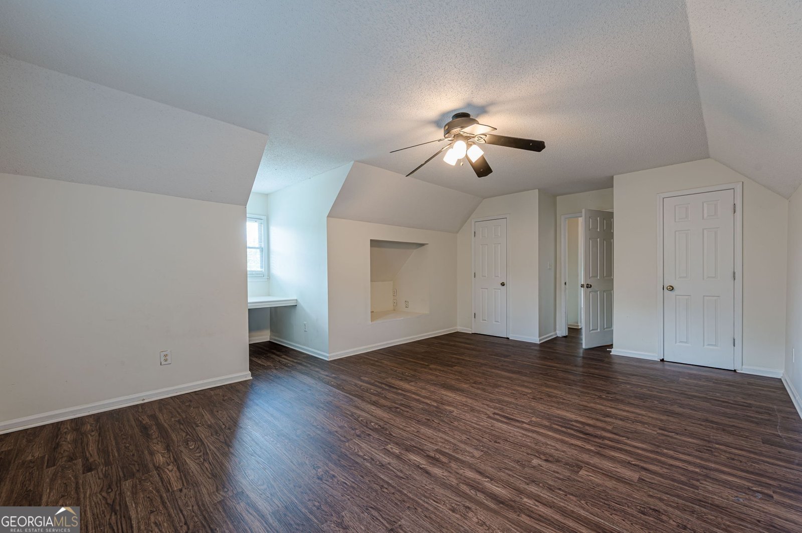 301 Kensley Drive Dallas - 39