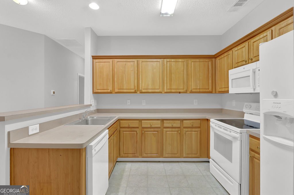 124 Camry Lane Grayson - 14