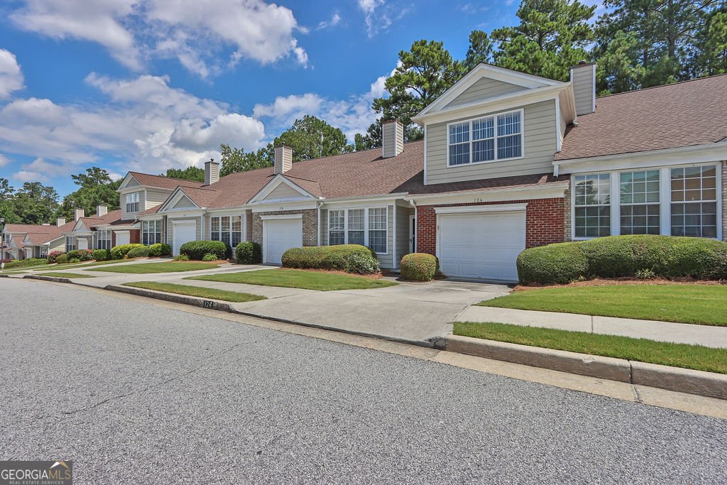 124 Camry Lane Grayson - 2