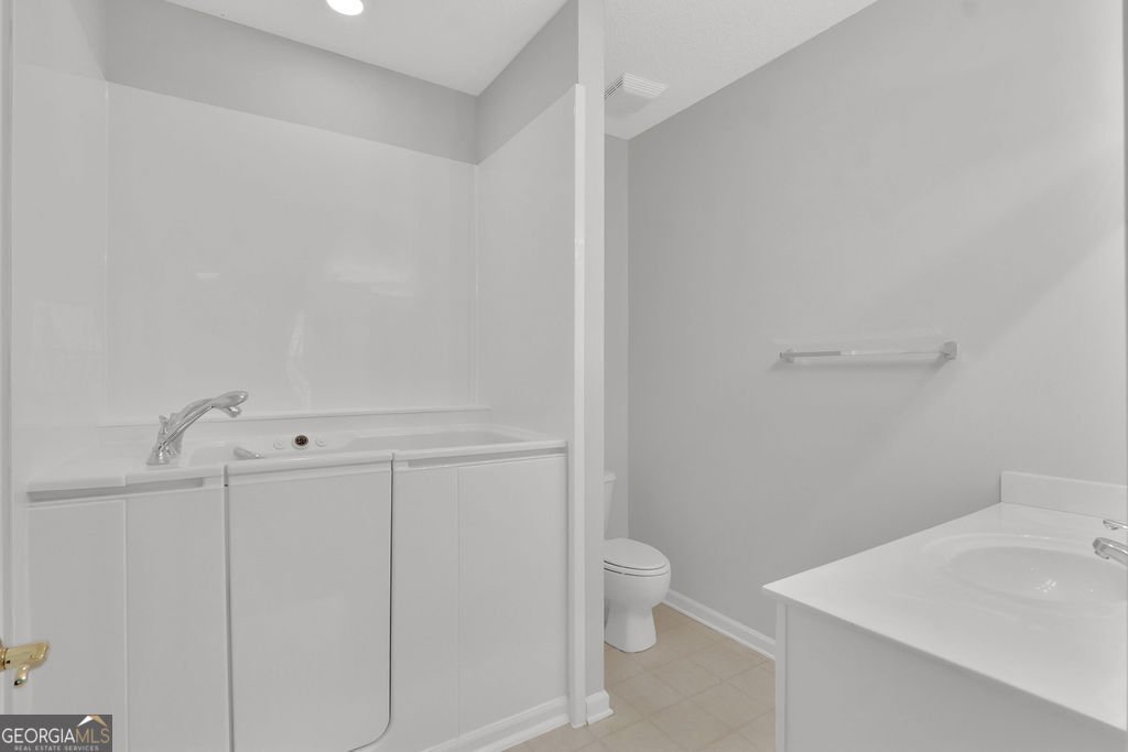 124 Camry Lane Grayson - 27