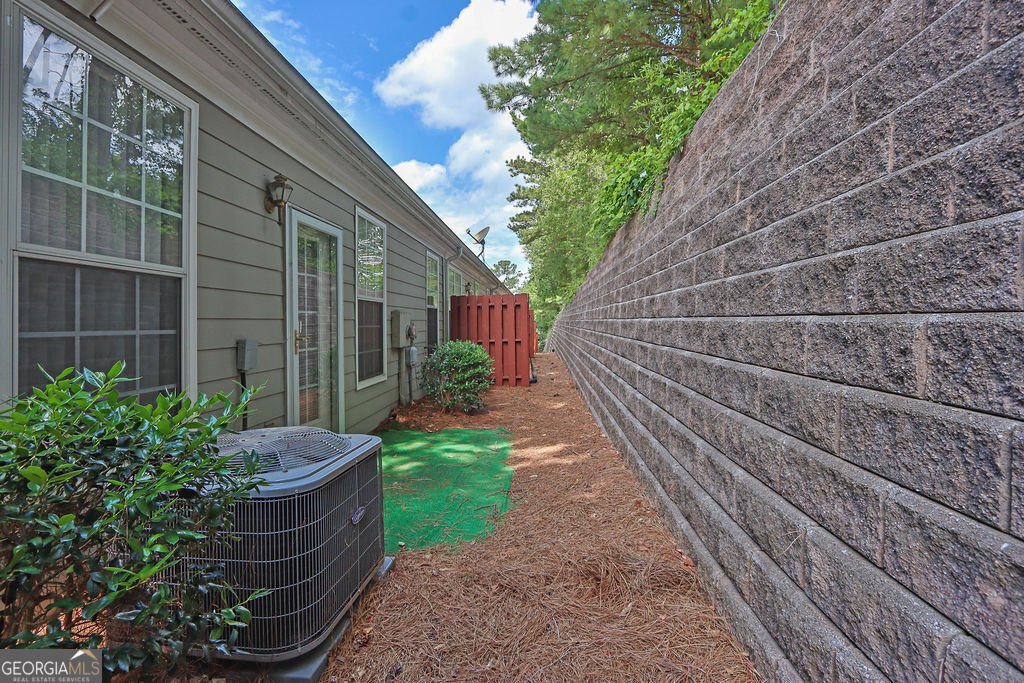124 Camry Lane Grayson - 33