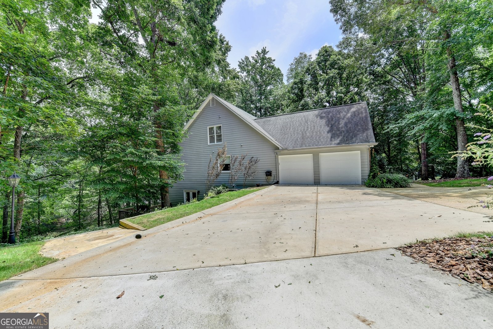 3230 Riverhill Court Cumming - 19