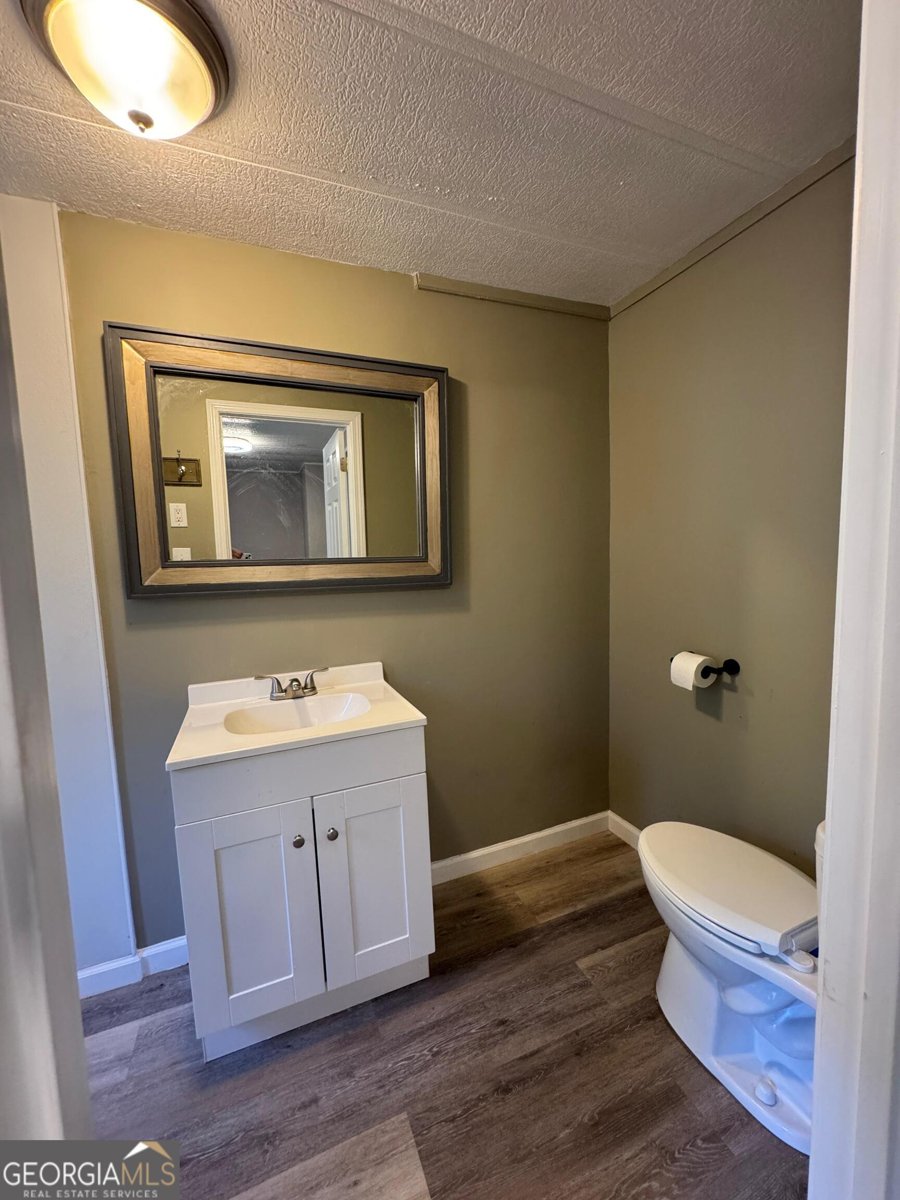 6140 River Run Circle Gainesville - 27