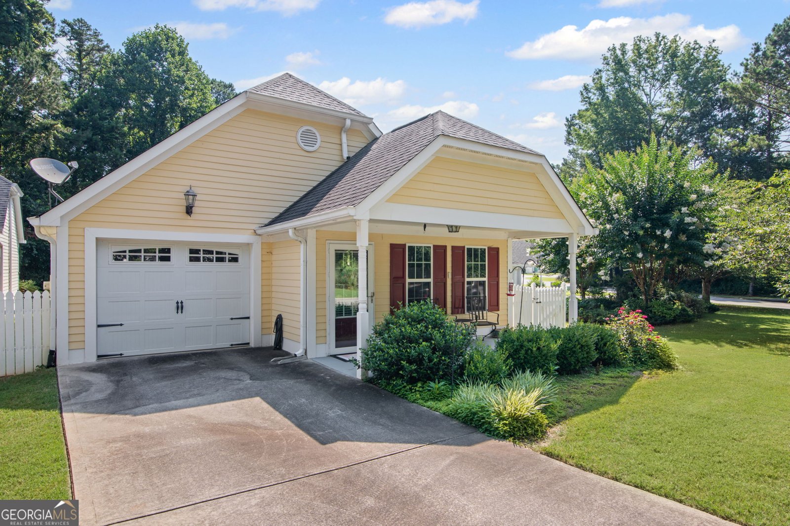 269 Katherine Court Carrollton - 1