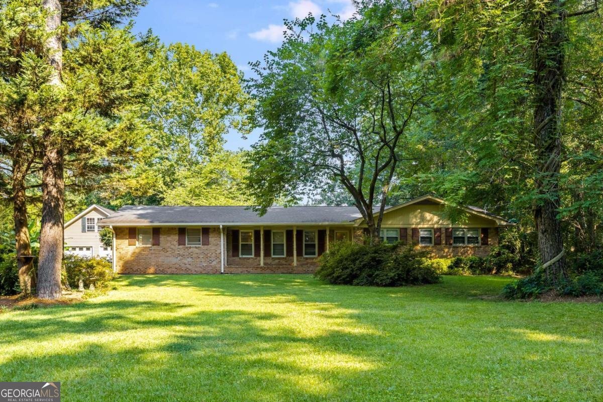 2719 Lanier Drive Snellville - 1