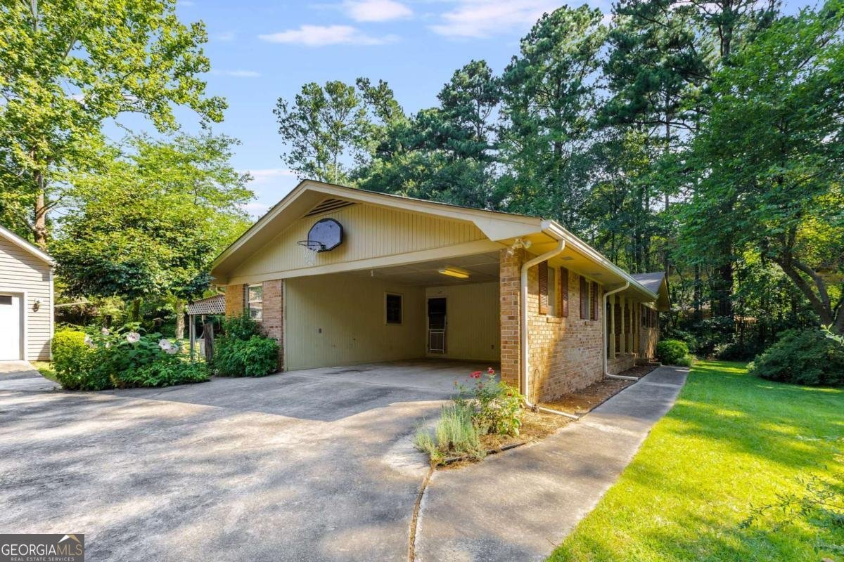 2719 Lanier Drive Snellville - 4