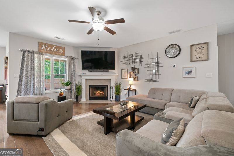 1177 Victorian Boulevard Forsyth - 11