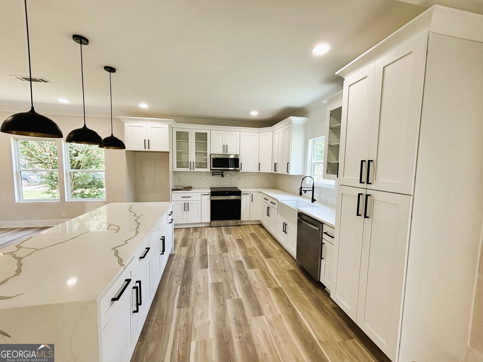 405 Norman Court Hampton - 10
