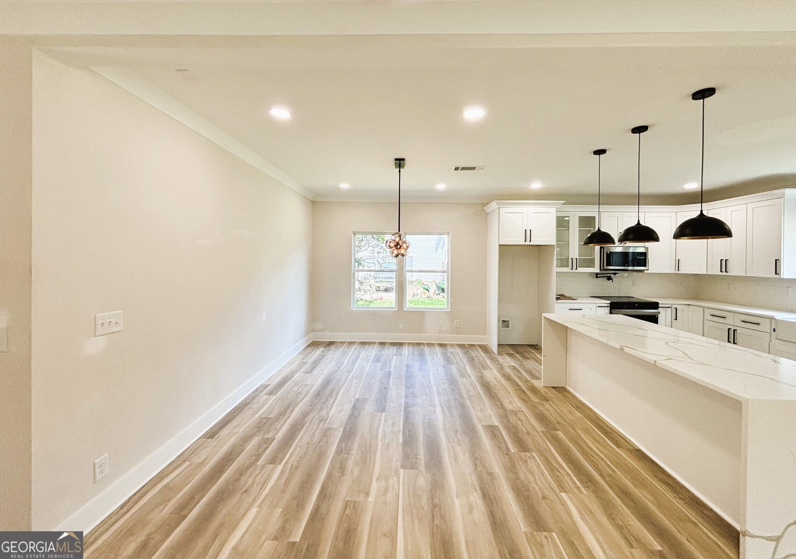405 Norman Court Hampton - 11