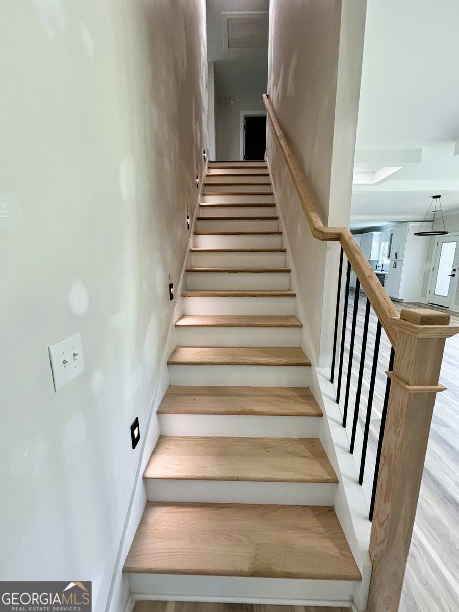 405 Norman Court Hampton - 12
