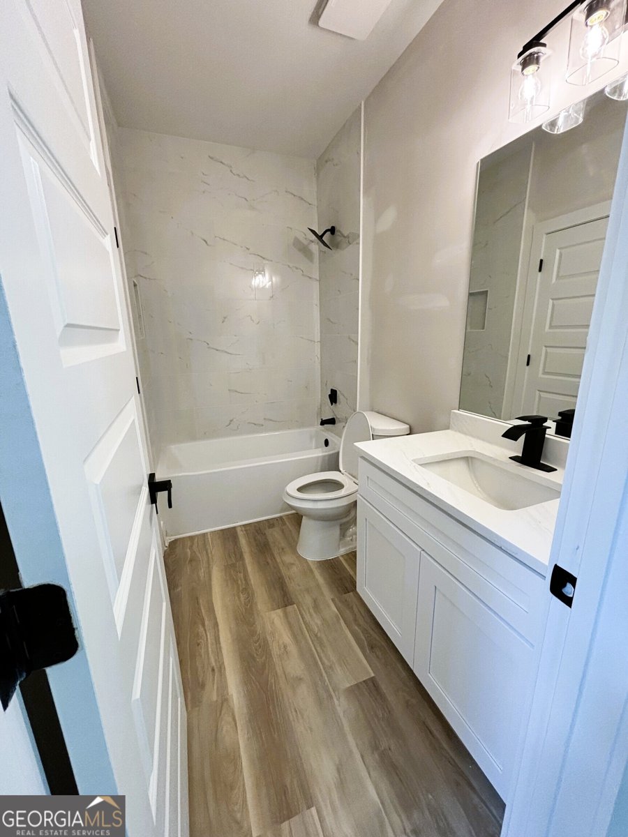 405 Norman Court Hampton - 6
