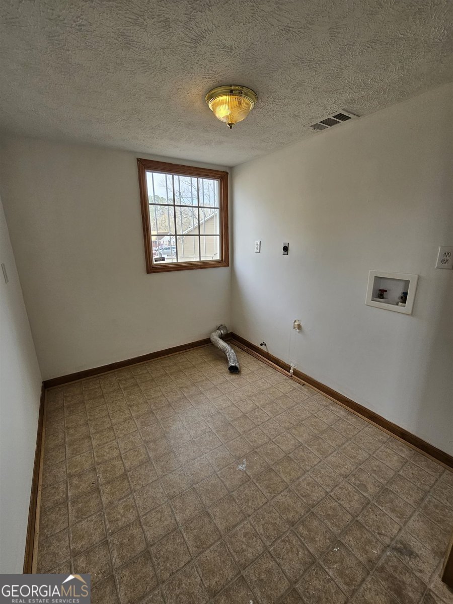 371 CHASE WOODS Circle Jonesboro - 5