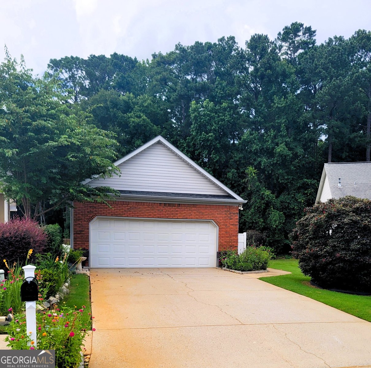 270 Woodgate Drive Fayetteville - 1