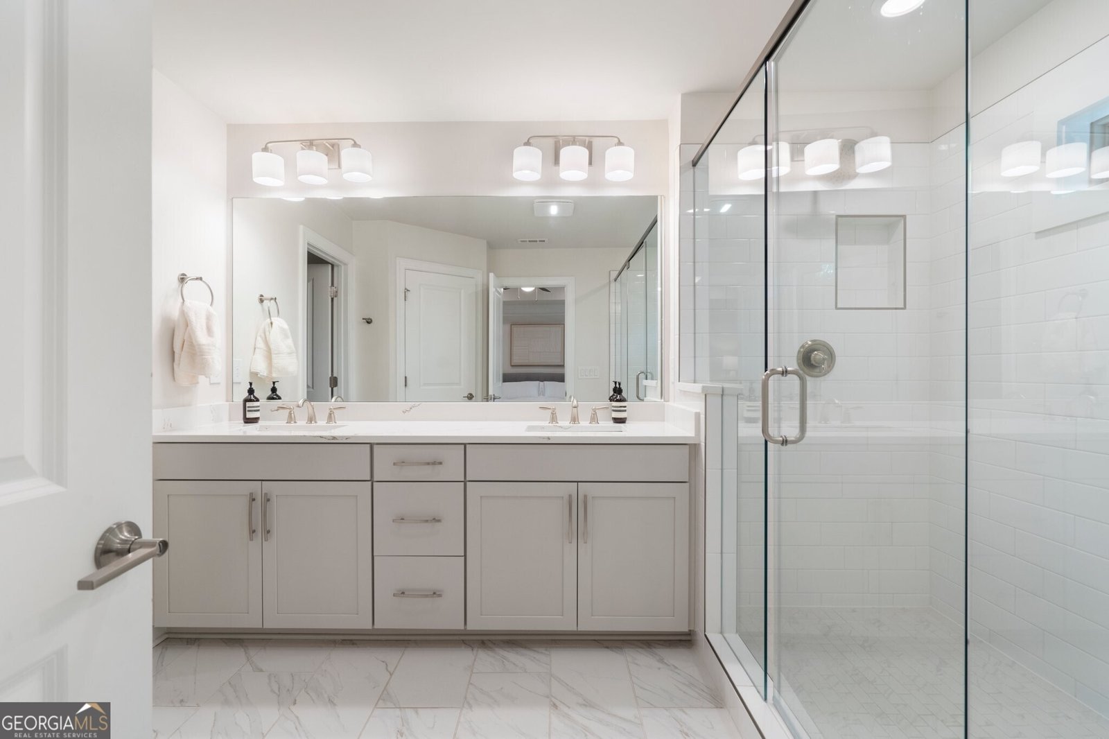 3177 Clairebrooke Avenue Atlanta - 1