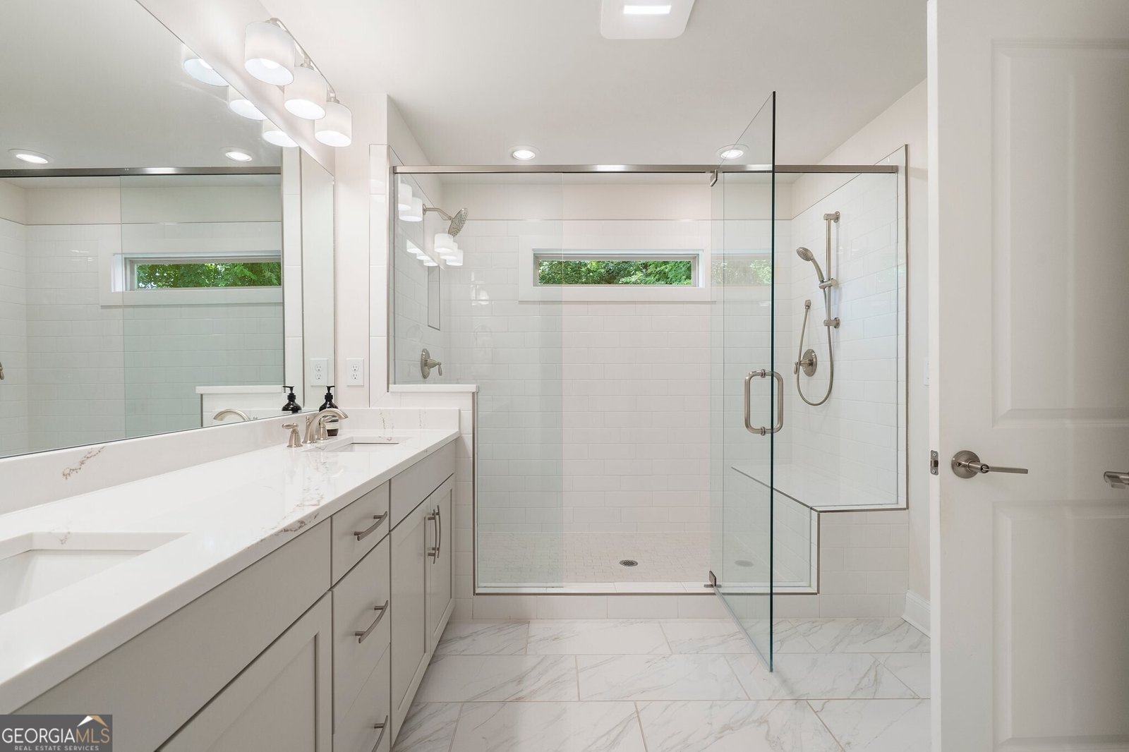 3177 Clairebrooke Avenue Atlanta - 2