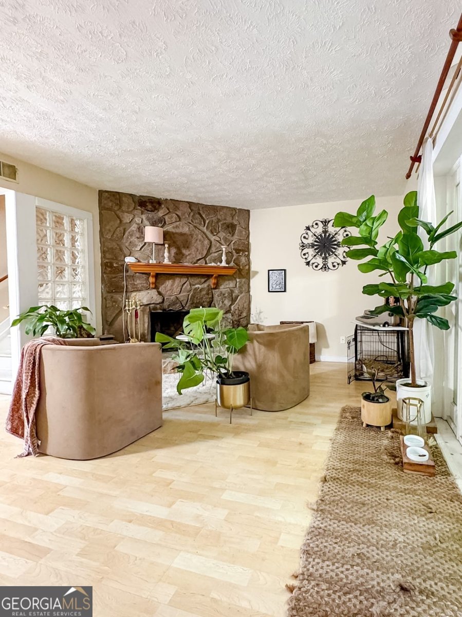 3556 Splinterwood Road Peachtree Corners - 2