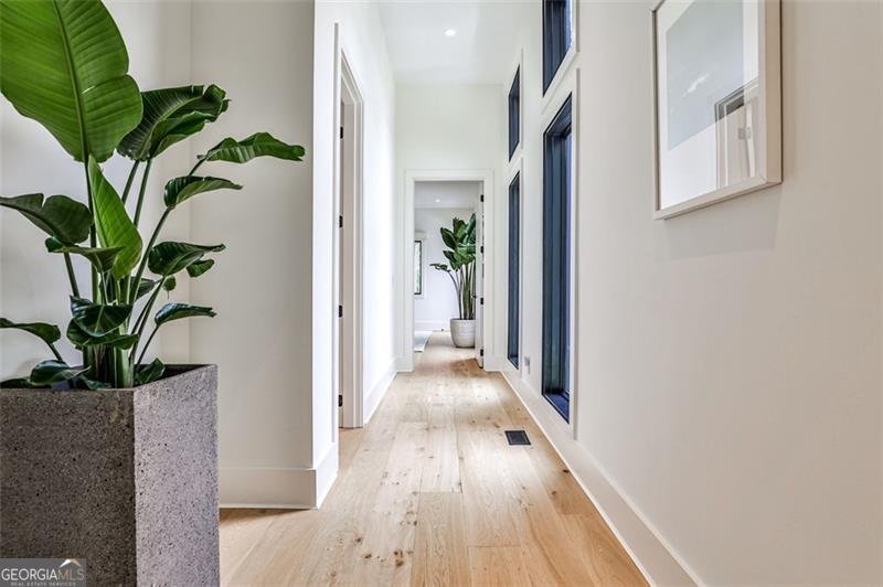 1572 Clifton Ridge Atlanta - 44