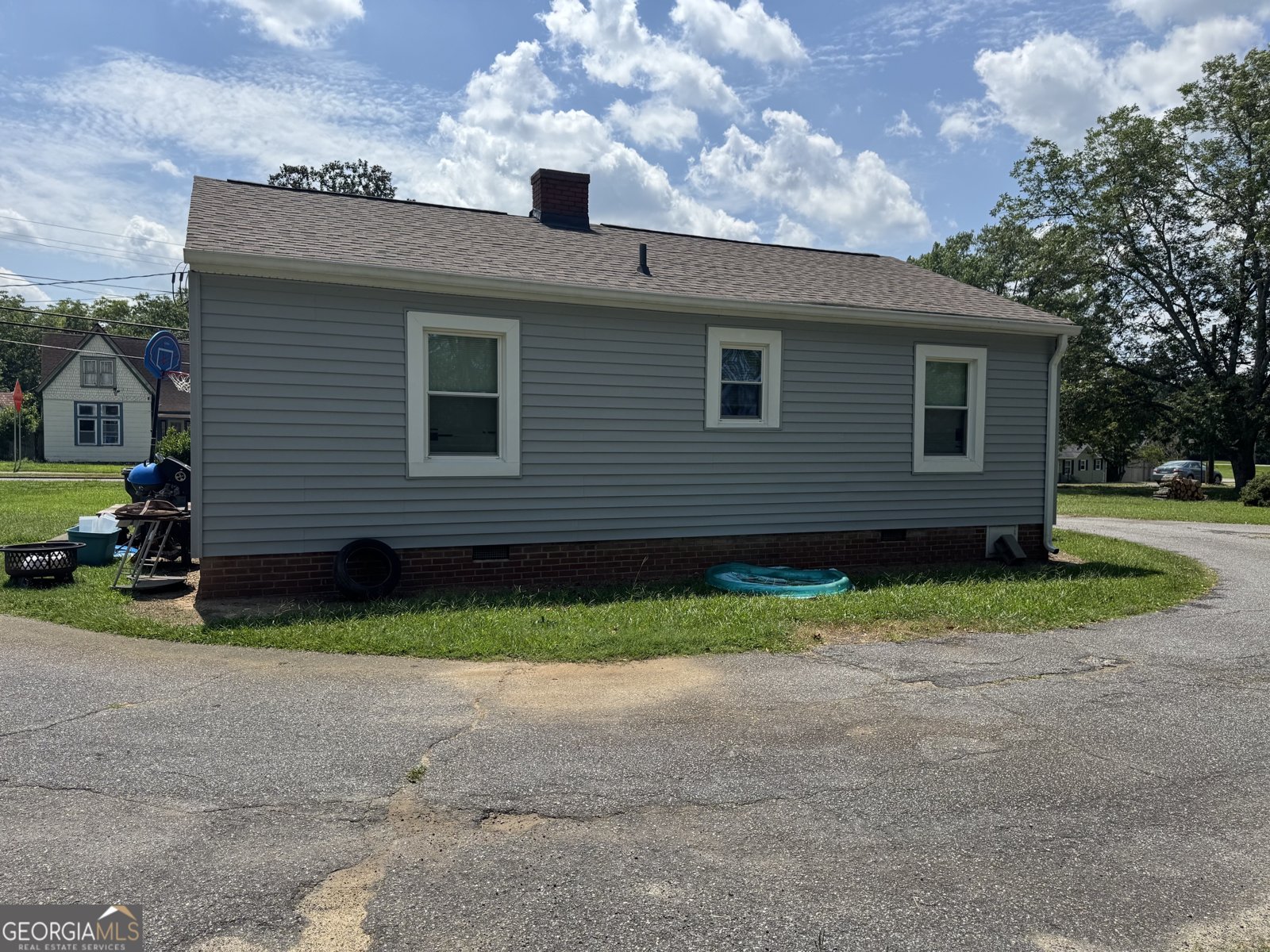 875 Benson Street Hartwell - 2