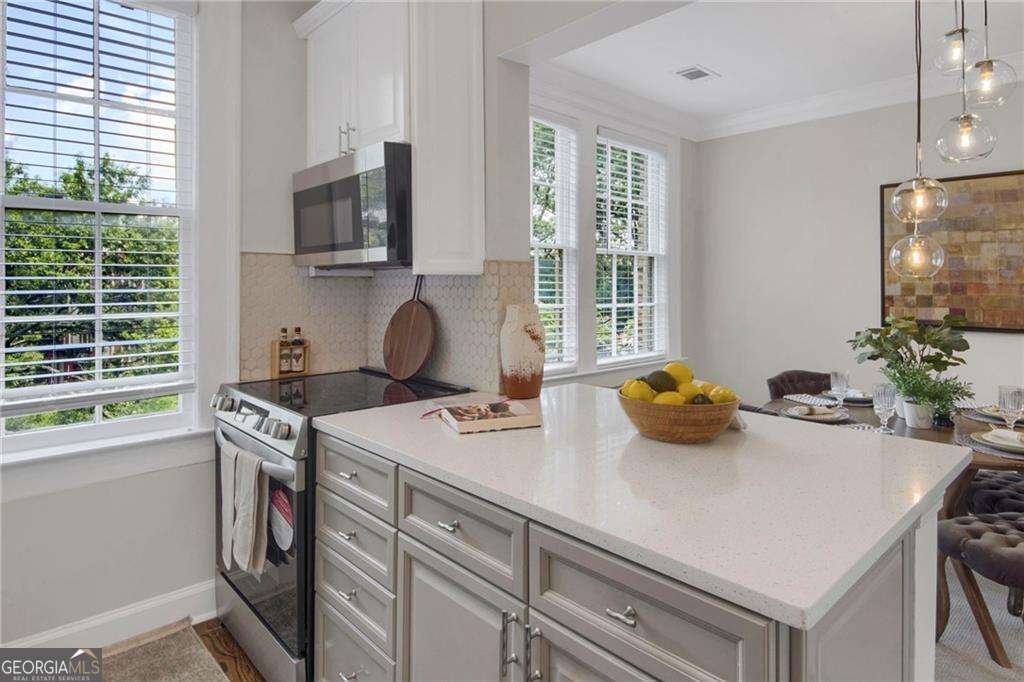 2814 Peachtree Road Atlanta - 9