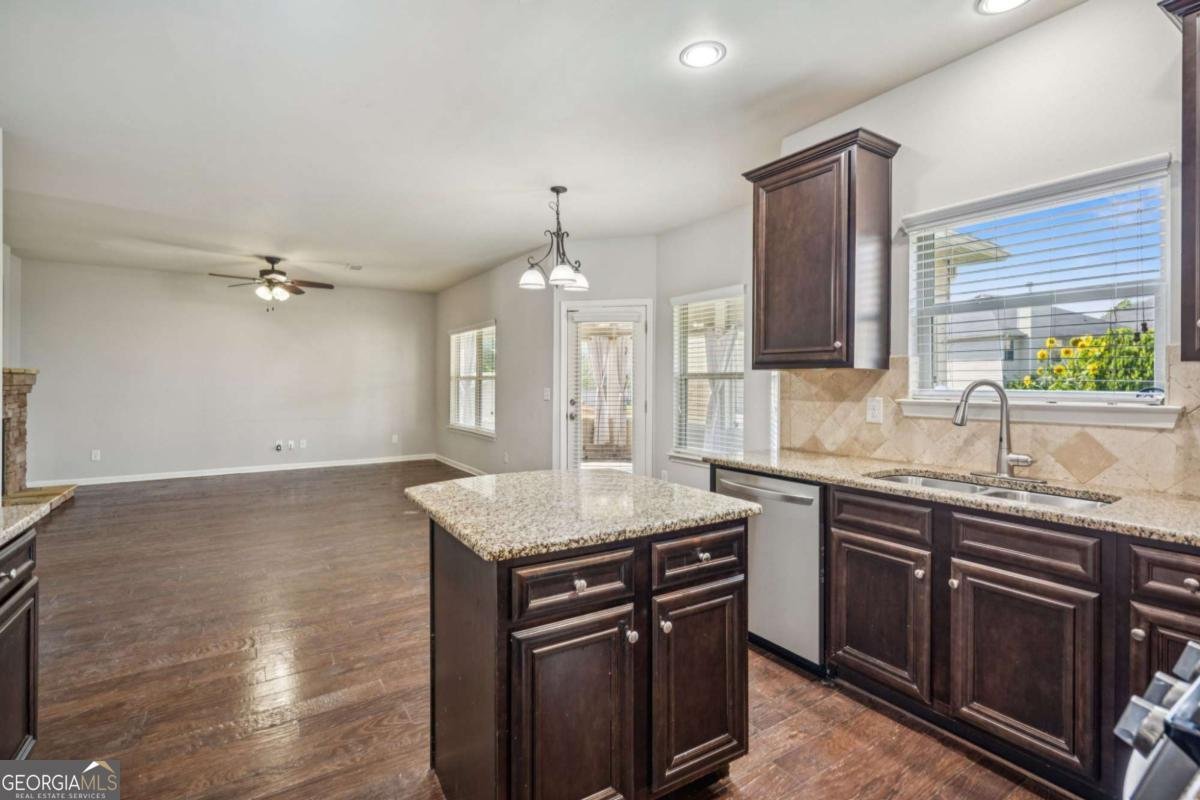 4920 Mundy Court Cumming - 12