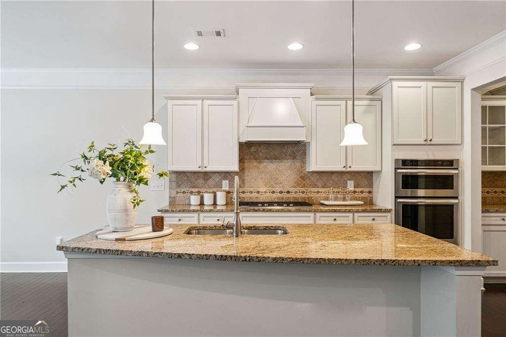 6261 Pierless Avenue Sugar Hill - 12