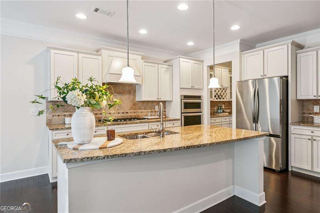 6261 Pierless Avenue Sugar Hill - 13