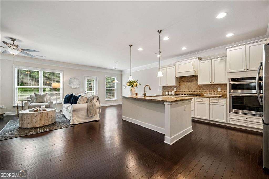 6261 Pierless Avenue Sugar Hill - 14