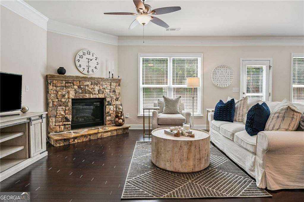 6261 Pierless Avenue Sugar Hill - 18