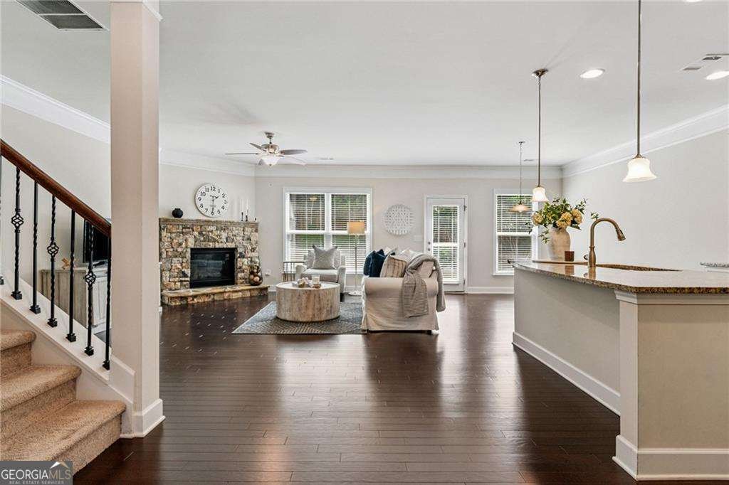 6261 Pierless Avenue Sugar Hill - 22