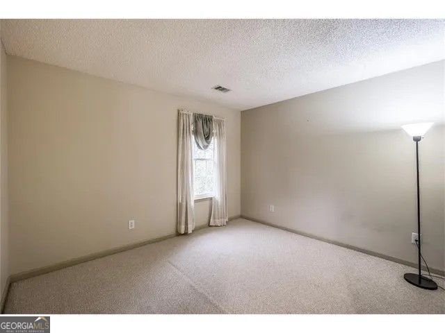 1910 CHATTAHOOCHEE Drive Duluth - 33
