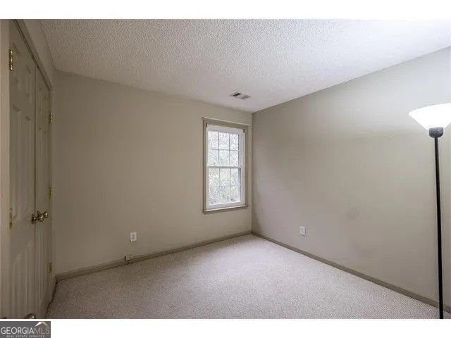1910 CHATTAHOOCHEE Drive Duluth - 34