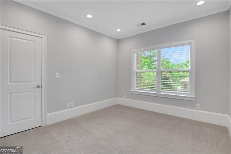 2939 Parkridge Drive Brookhaven - 2