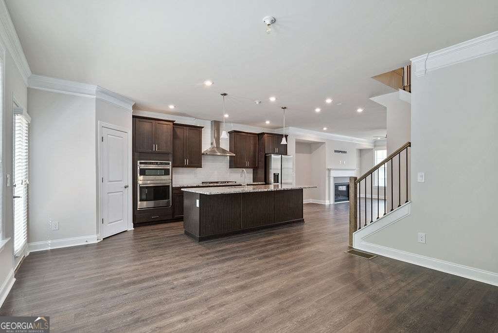 1395 Harris Way Brookhaven - 10