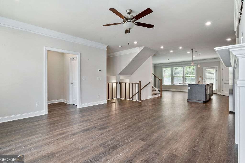 1395 Harris Way Brookhaven - 4