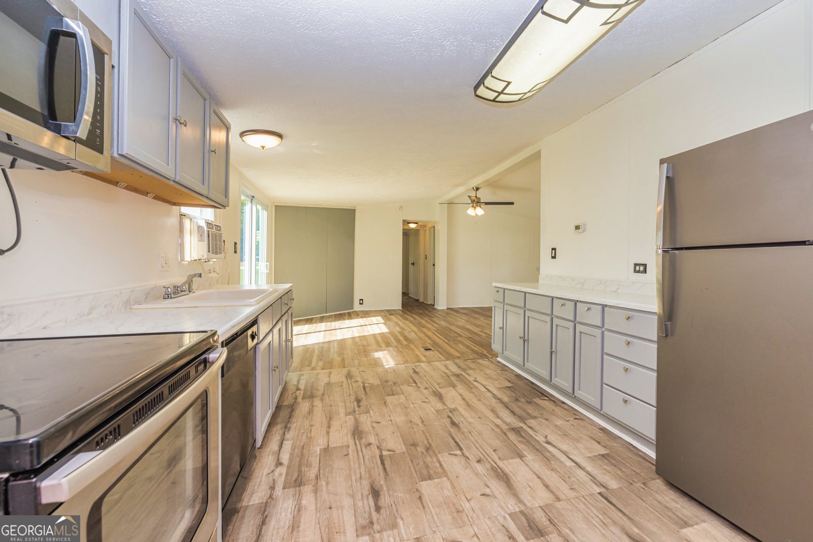 481 Shaw Road Sharpsburg - 9